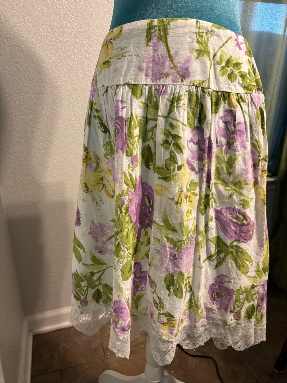 Speechless Floral Cotton Midi Skirt White Purple Lace Trim Size 11